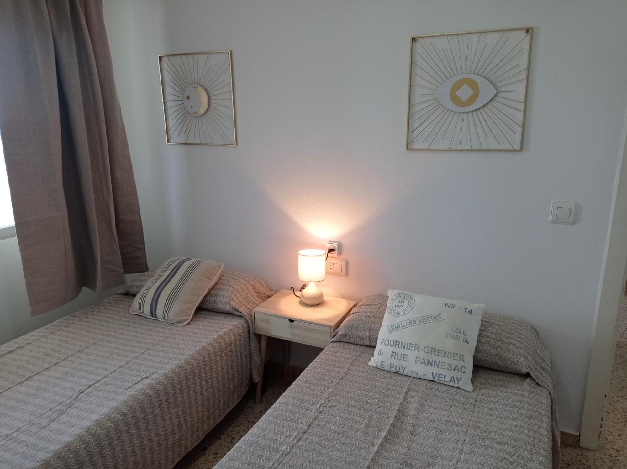 Apartamentos Infante Primera Linea - Solo Familias Serviplaya Playa de Gandia Værelse billede